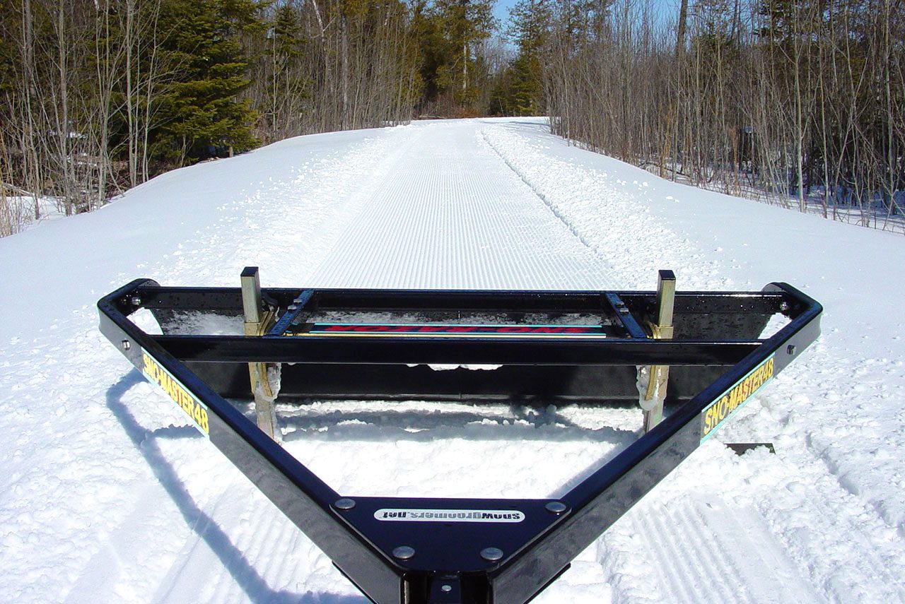 snow master 48 wide trail groomer