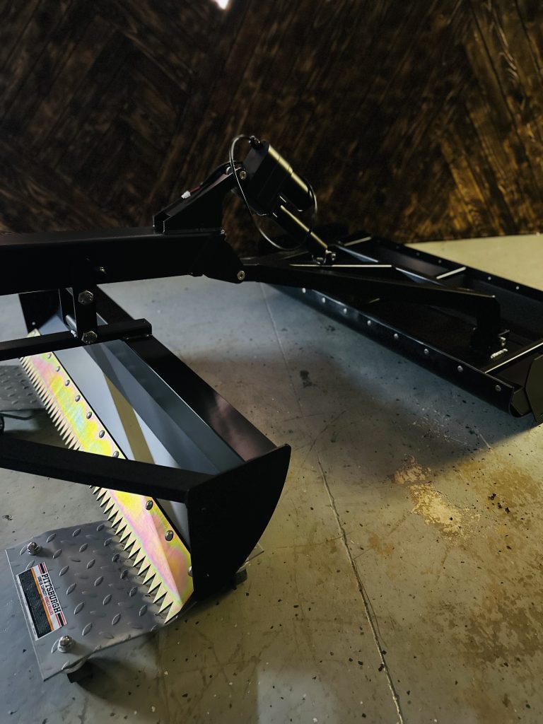 remote control snowgroomer.